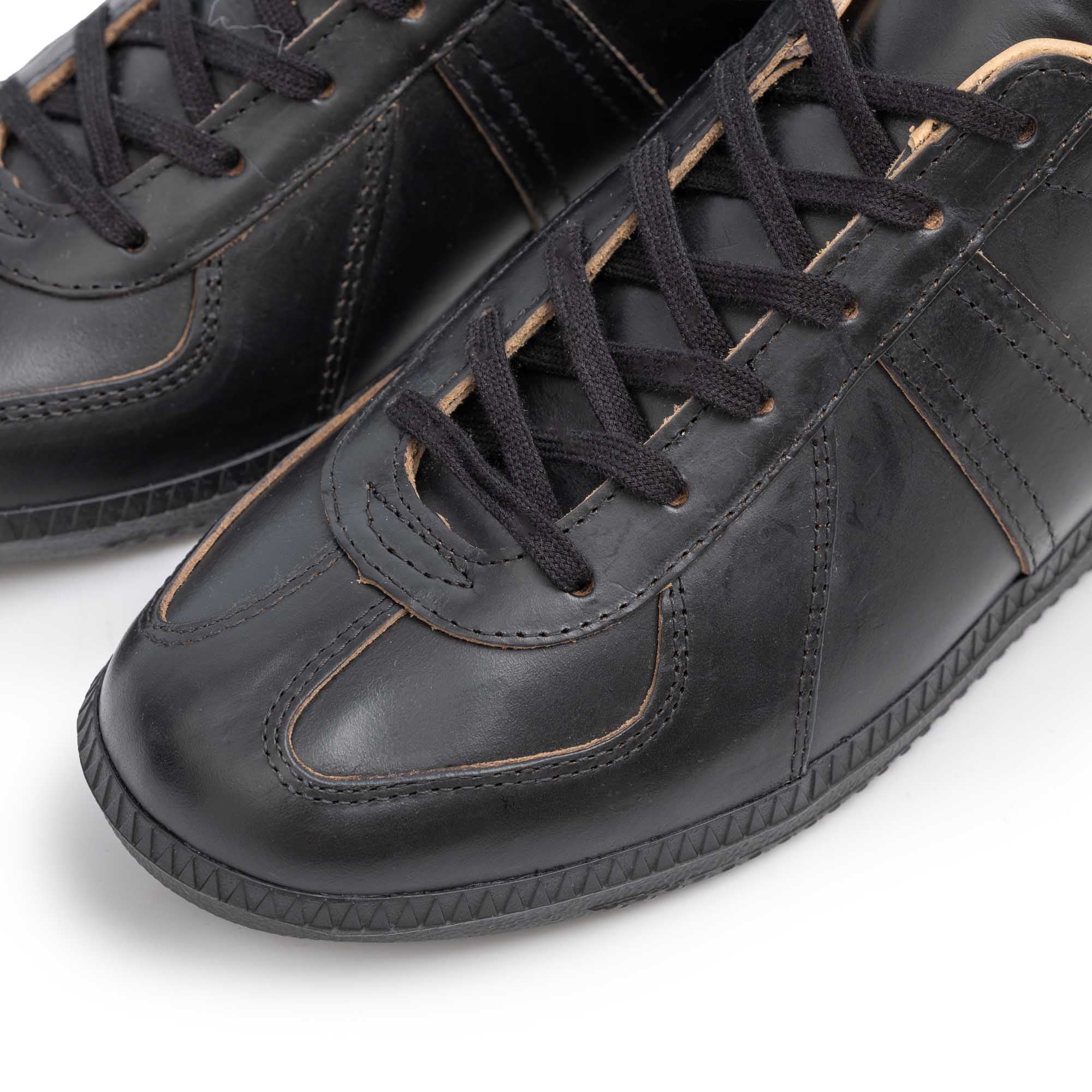 Allevol German Army Trainer (GAT) All Black Horween Chromexcel-Sneaker-Clutch Cafe
