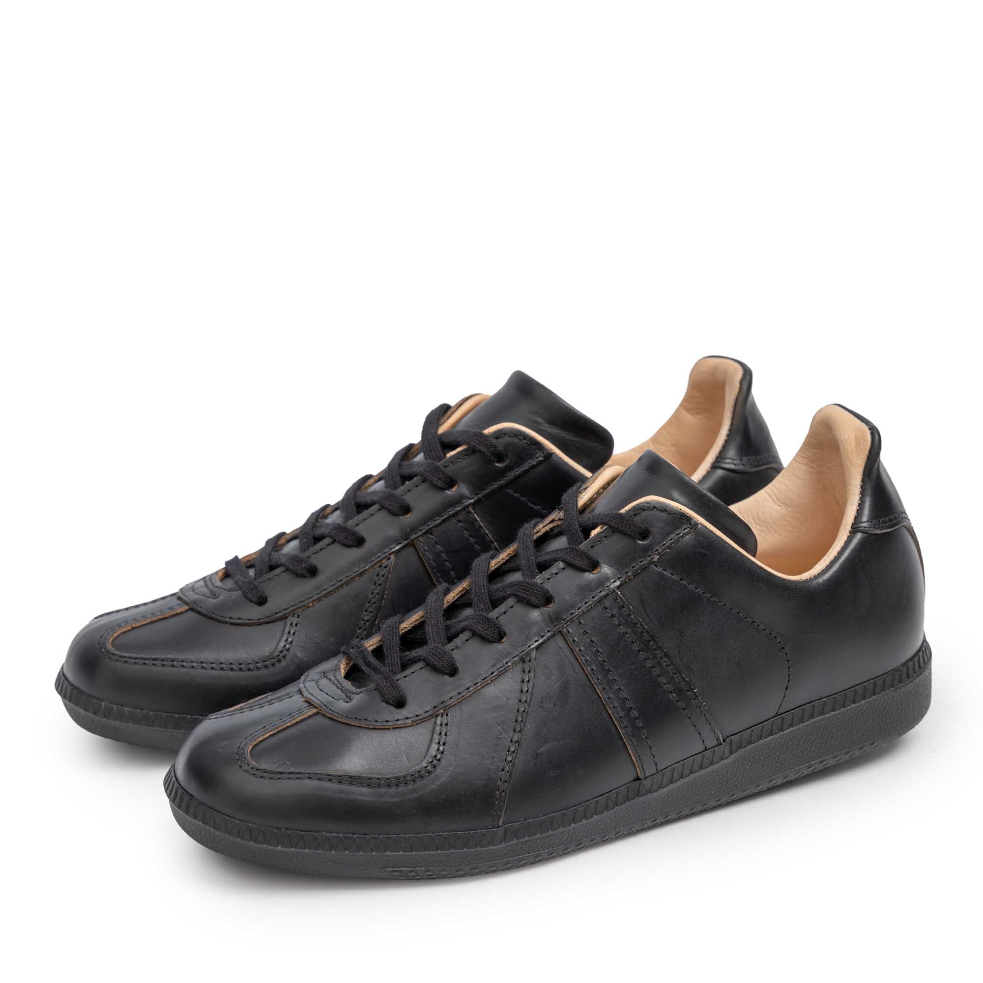 Allevol German Army Trainer (GAT) All Black Horween Chromexcel-Sneaker-Clutch Cafe